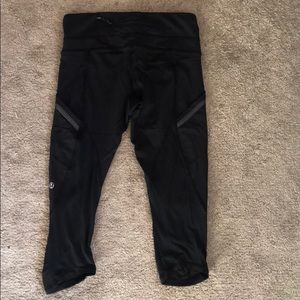 Short knee length lulu leggings